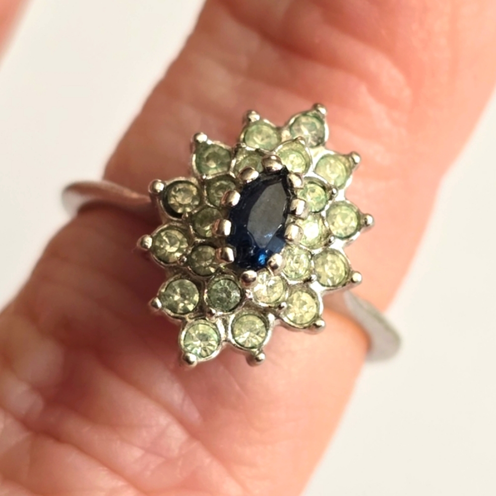 Vintage ring cluster faux sapphire imitation diamond silver tone size 6 Vargas